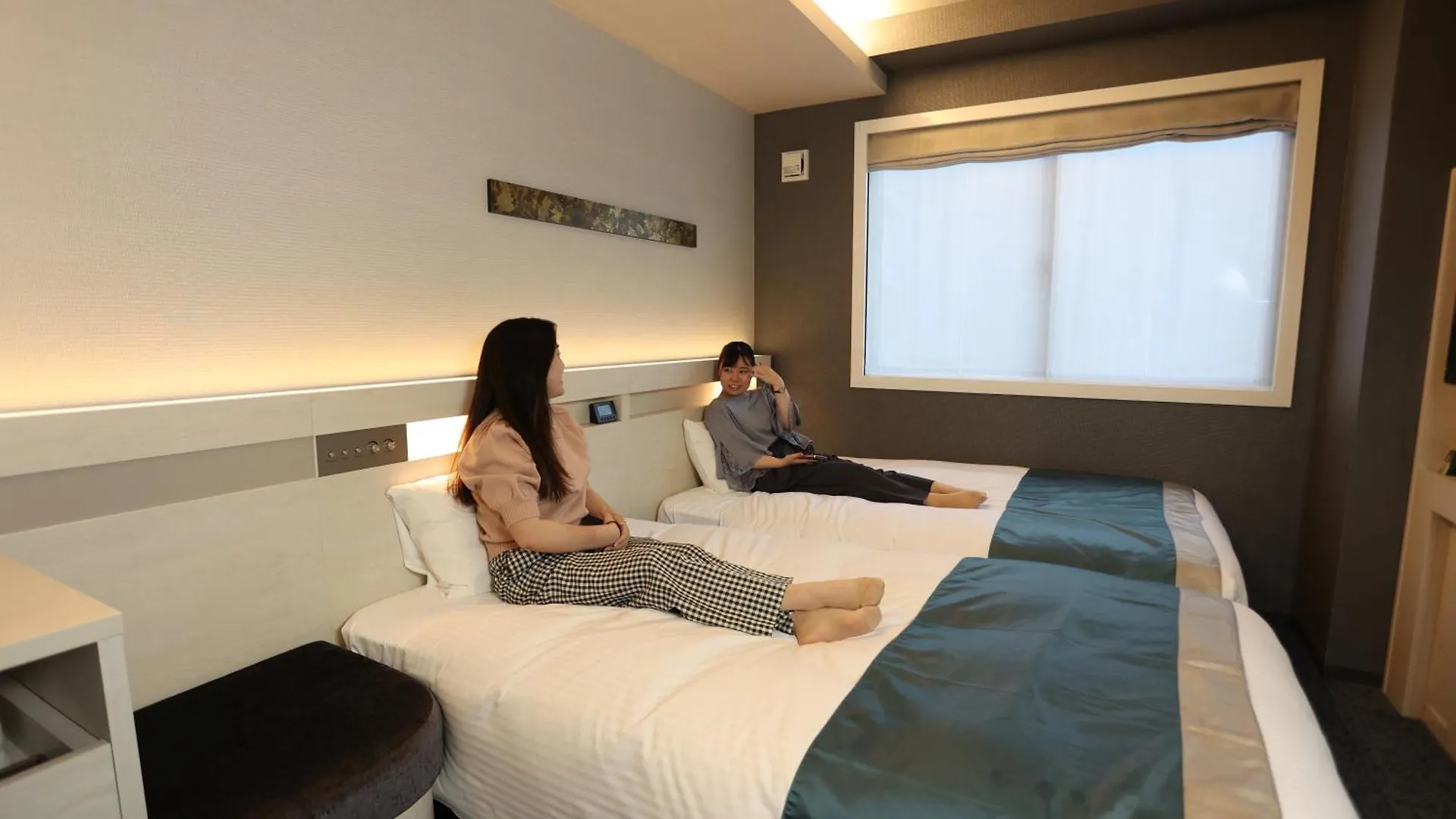 Urban Hotel Kyoto Shijo Premium 3*,  Japonsko
